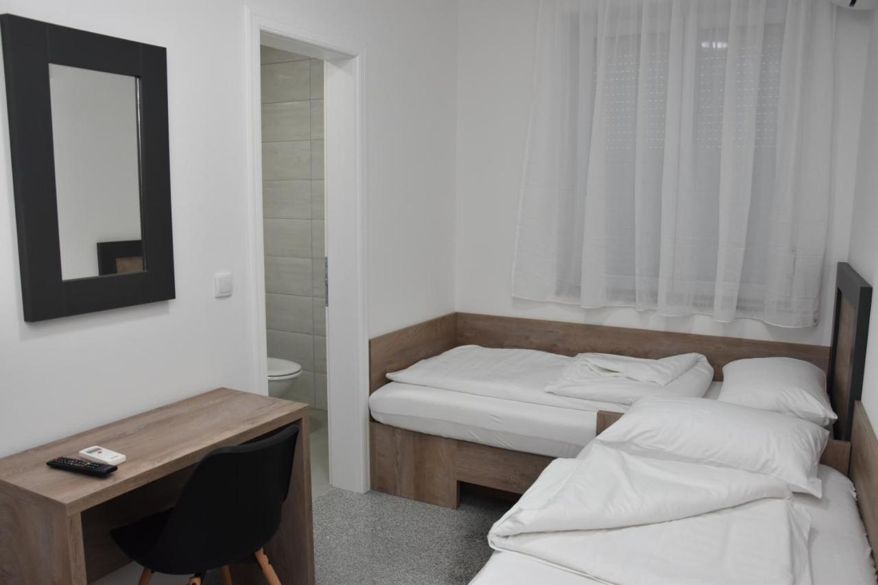 Motel Centar Bijeljina Exterior foto