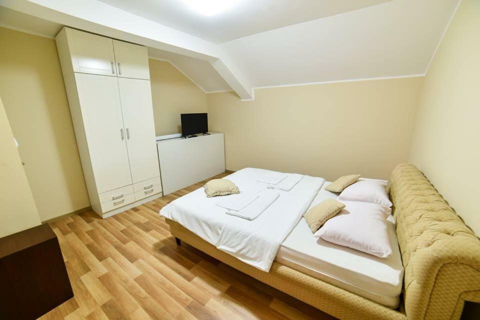 Motel Centar Bijeljina Exterior foto